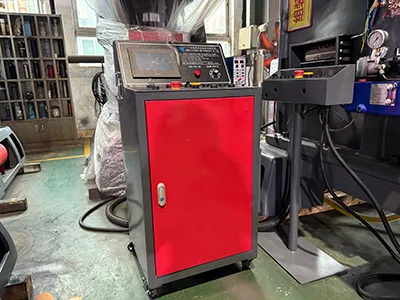 Electric cabinet